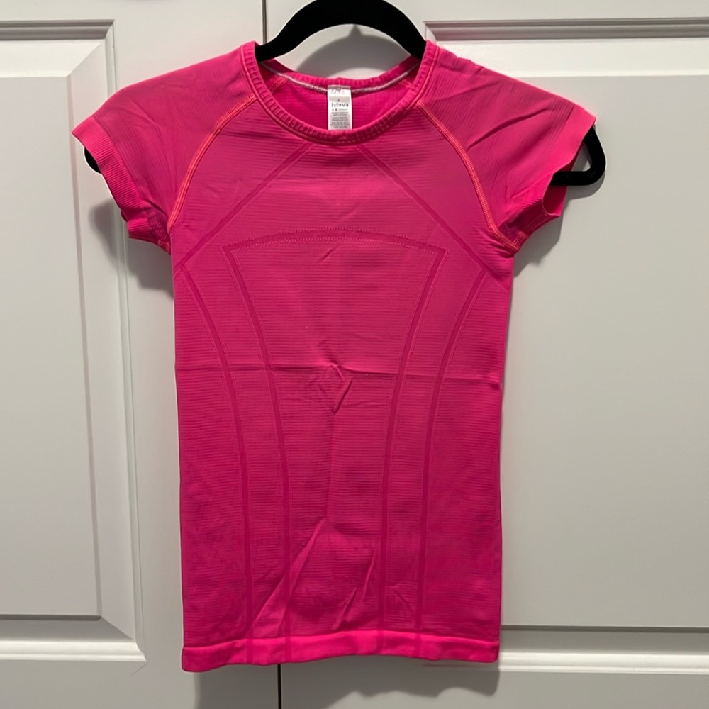 Fuscia Pink Ivivva T-shirt.
